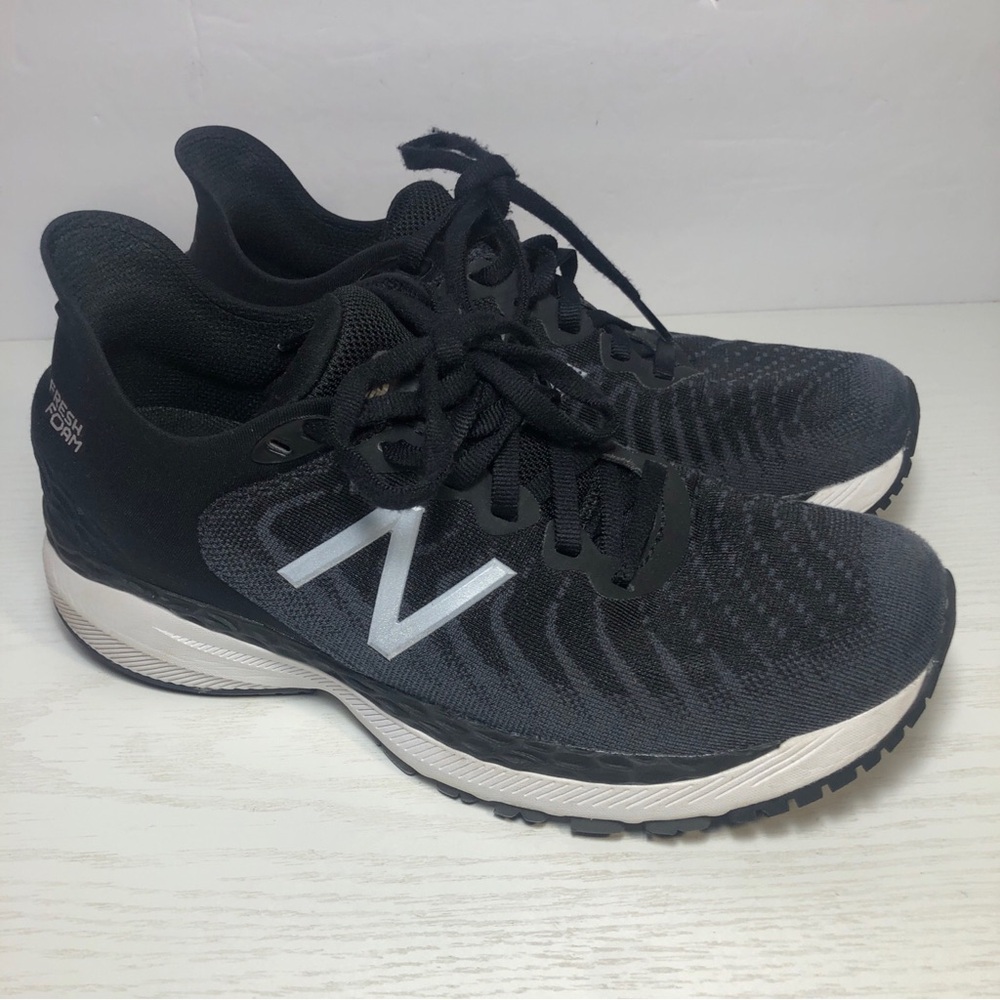 New Balance Fresh Foam 860  Running Shoes Womens Size 6 Black White